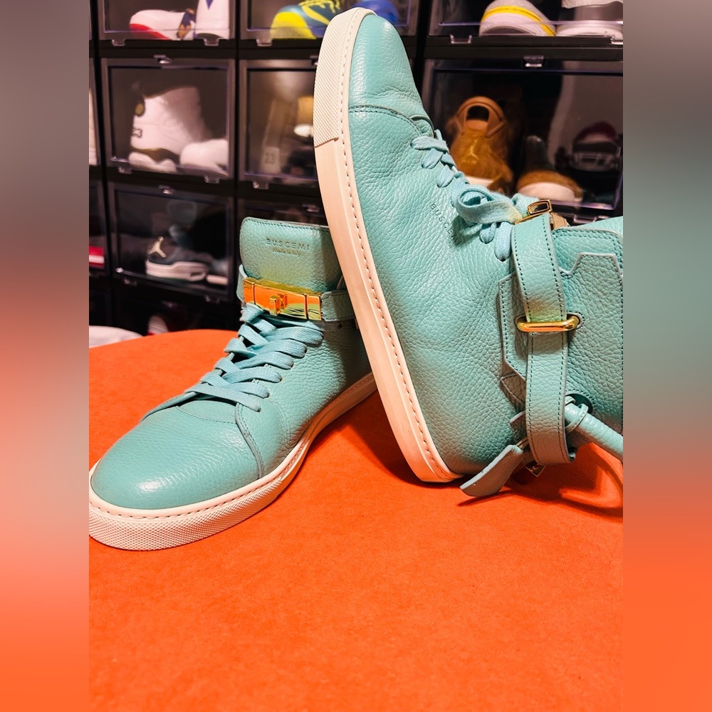 BUSCEMI Aqua Trainer